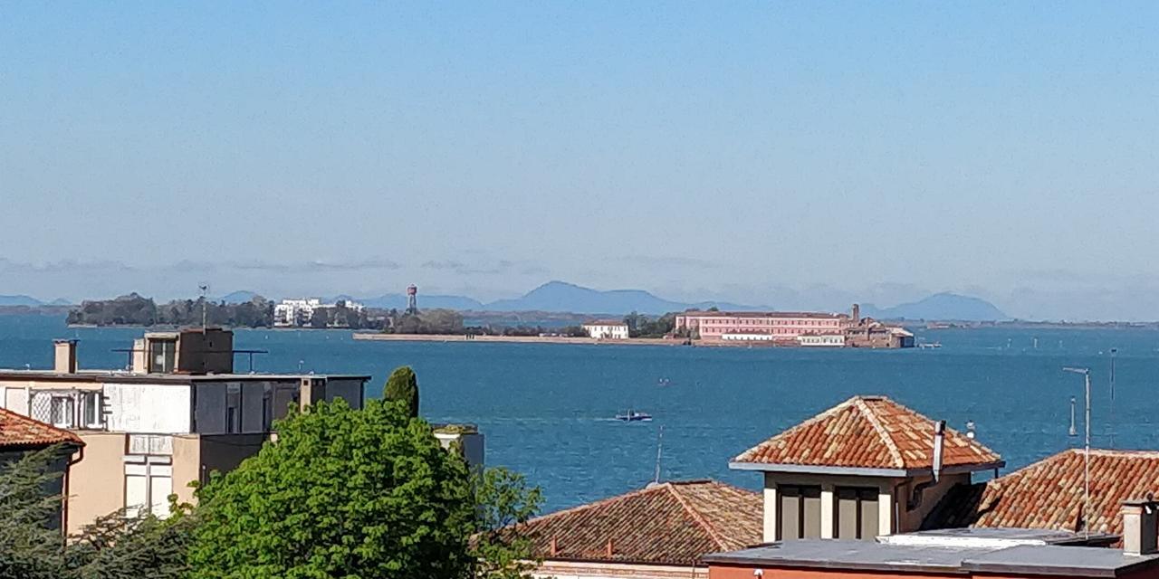 Hotel Villa Delle Palme Venetië-Lido Buitenkant foto